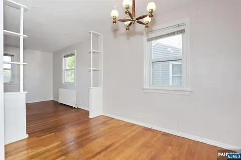 110 Canterbury Avenue North Arlington NJ 07031