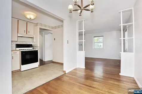 110 Canterbury Avenue North Arlington NJ 07031
