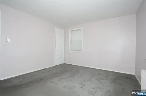 110 Canterbury Avenue North Arlington NJ 07031