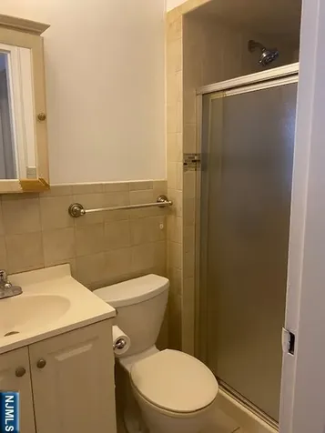 235 Mary Hackensack NJ 07601