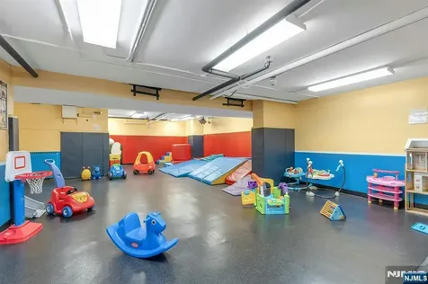 7004 Boulevard East Guttenberg NJ 07093