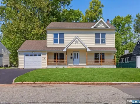 64 Longfellow Drive Woodbridge NJ 07067