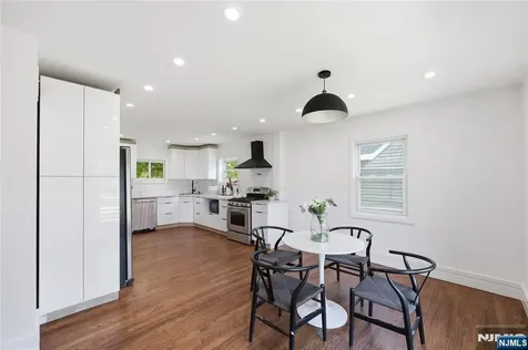 64 Longfellow Drive Woodbridge NJ 07067