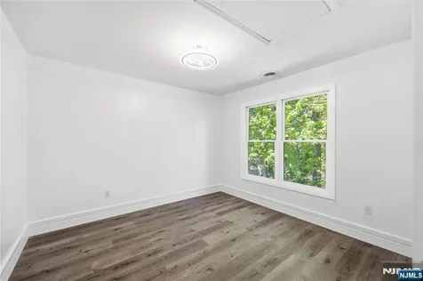 64 Longfellow Drive Woodbridge NJ 07067