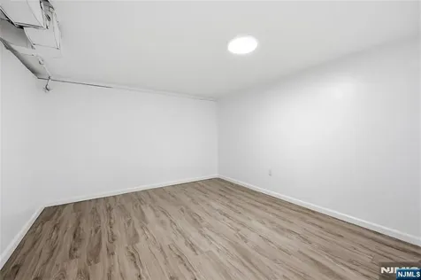 64 Longfellow Drive Woodbridge NJ 07067
