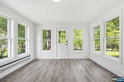 64 Longfellow Drive Woodbridge NJ 07067