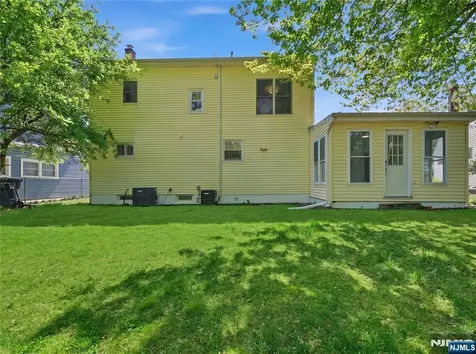 64 Longfellow Drive Woodbridge NJ 07067