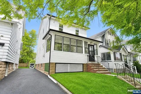 65 Almira Street Bloomfield NJ 07003