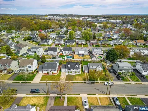 40 South Drive Rochelle Park NJ 07662