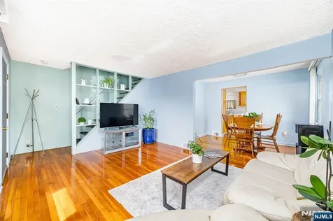 40 South Drive Rochelle Park NJ 07662