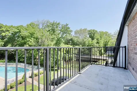 550 Fairview Westwood NJ 07675
