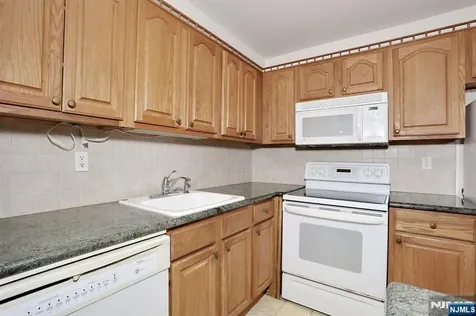 550 Fairview Westwood NJ 07675