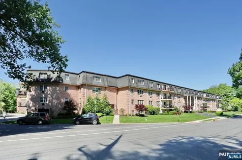 550 Fairview Westwood NJ 07675