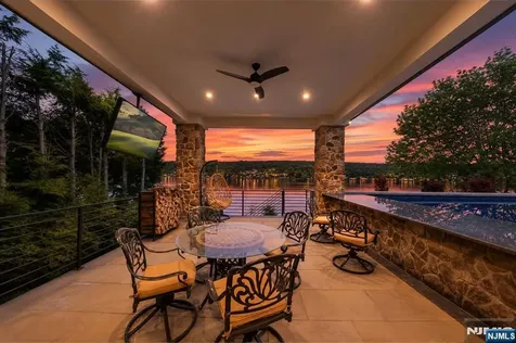 31 Island Trail Sparta NJ 07871