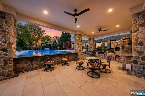 31 Island Trail Sparta NJ 07871
