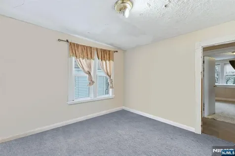971 Grove Street Irvington NJ 07111
