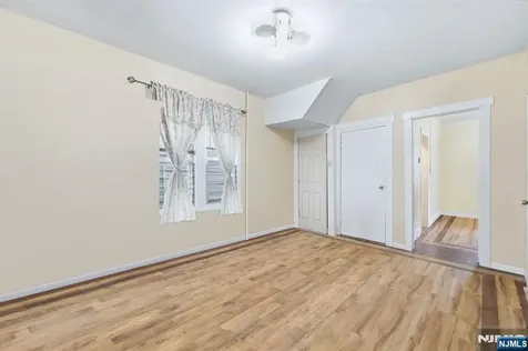 971 Grove Street Irvington NJ 07111