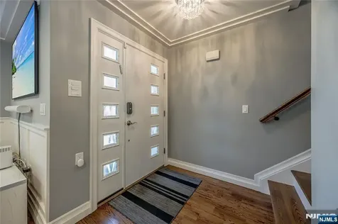 82 Monroe Avenue Cresskill NJ 07626