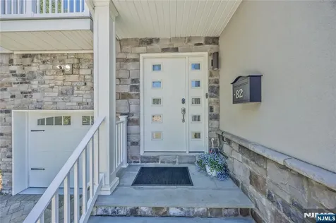 82 Monroe Avenue Cresskill NJ 07626