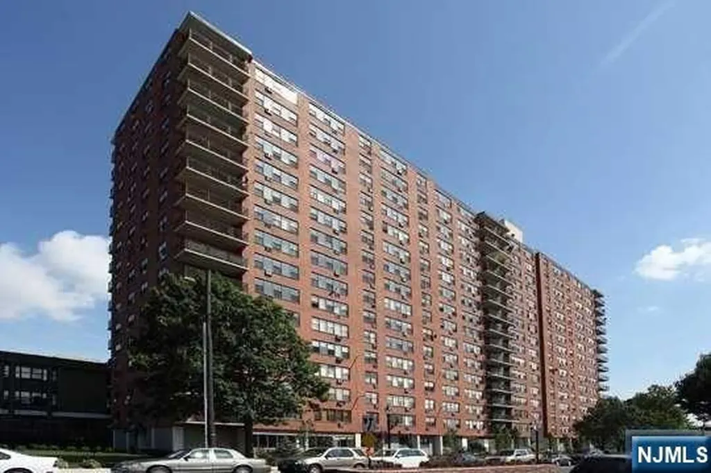 500 Central Avenue Union City NJ 07087
