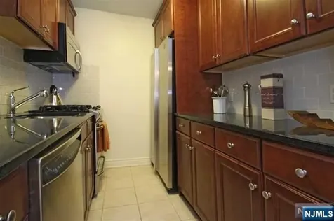 500 Central Avenue Union City NJ 07087