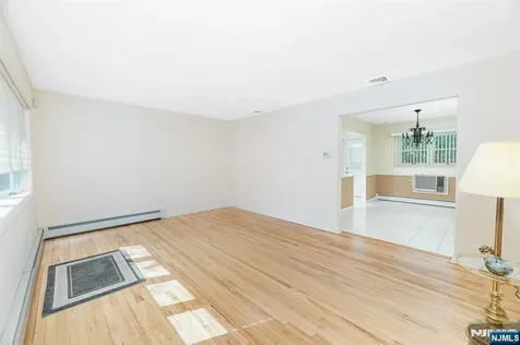 225 Linden Road Wayne NJ 07470