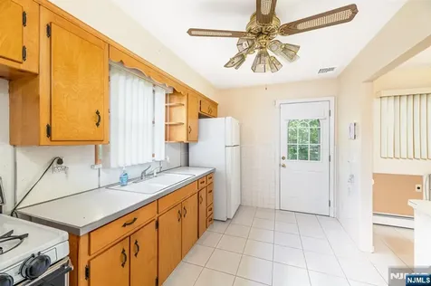 225 Linden Road Wayne NJ 07470