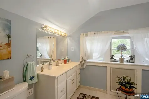 324 Franklin Turnpike Mahwah NJ 07430