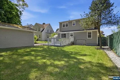 14 Espy Road Caldwell NJ 07006