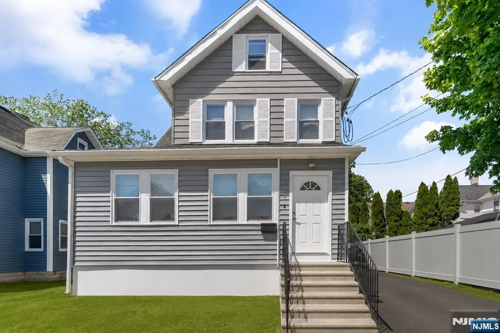 9 Sycamore Street Bloomfield NJ 07003