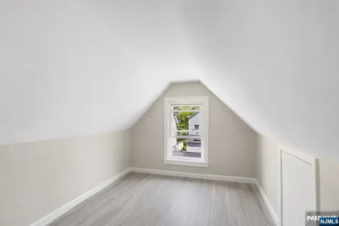 9 Sycamore Street Bloomfield NJ 07003