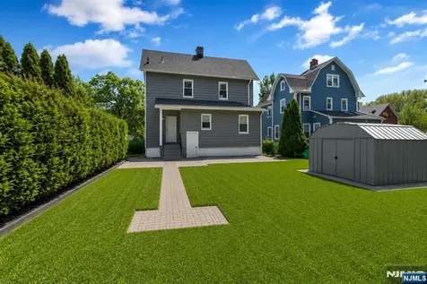 9 Sycamore Street Bloomfield NJ 07003