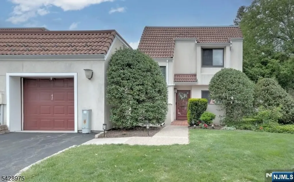 42 Musano Court West Orange NJ 07052