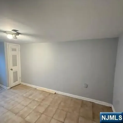 233 Jackson Avenue Hackensack NJ 07601