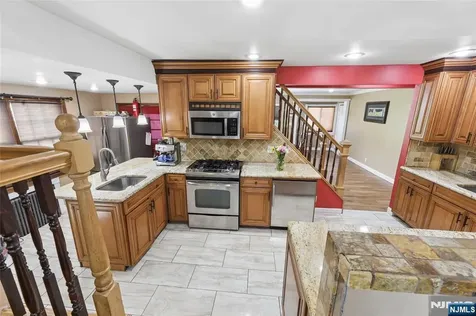 67 South Parkway Clifton NJ 07014