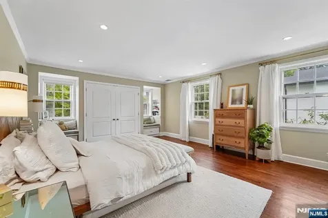 88 Depeyster Avenue Tenafly NJ 07670