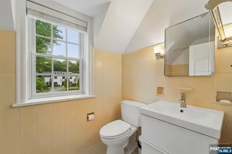 88 Depeyster Avenue Tenafly NJ 07670
