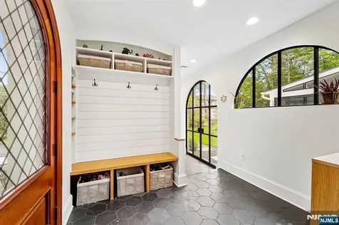 88 Depeyster Avenue Tenafly NJ 07670