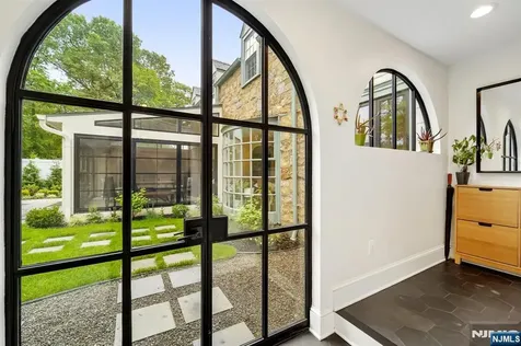 88 Depeyster Avenue Tenafly NJ 07670