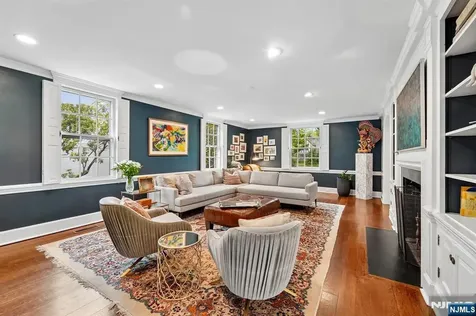 88 Depeyster Avenue Tenafly NJ 07670