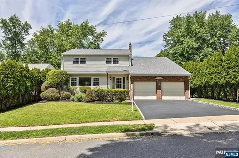 619 Cadmus Court Teaneck NJ 07666
