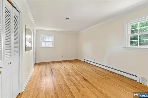 619 Cadmus Court Teaneck NJ 07666