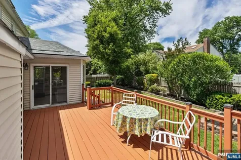 619 Cadmus Court Teaneck NJ 07666