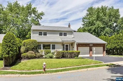 619 Cadmus Court Teaneck NJ 07666