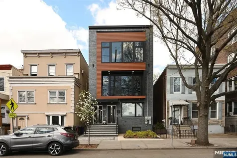 865 Summit Avenue Jersey City NJ 07307
