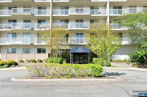 1077 River Edgewater NJ 07020
