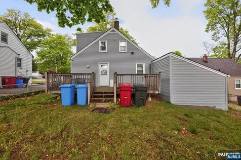 129 Pake Street Nutley NJ 07110