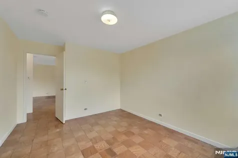 265 Main Street Ridgefield Park NJ 07660