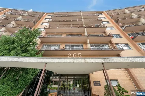 265 Main Street Ridgefield Park NJ 07660