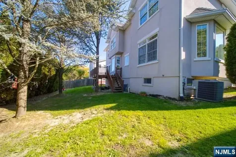270 Marietta Street Englewood Cliffs NJ 07632